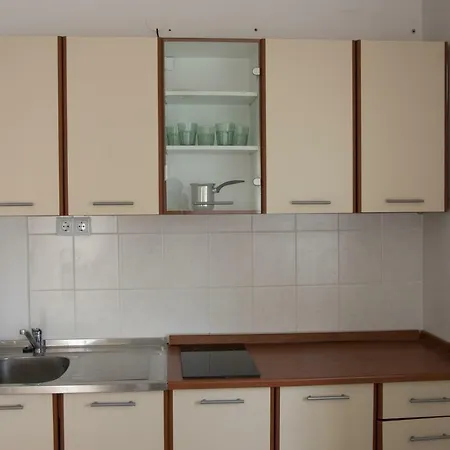 Apartment Rezidencija Ab *