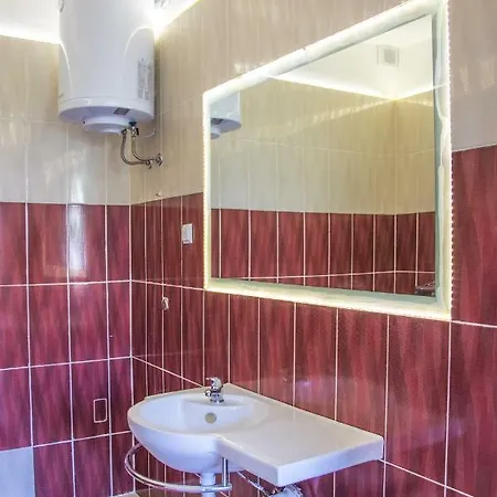 Rezidencija Ab Lejlighed Pag Town